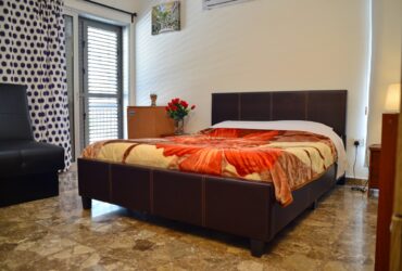 Single Bed Room